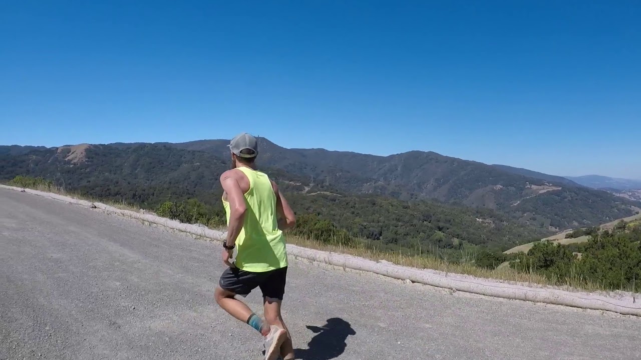 Rob Krar battles Coree Woltering at the 2018 Quicksilver 50K (music version)