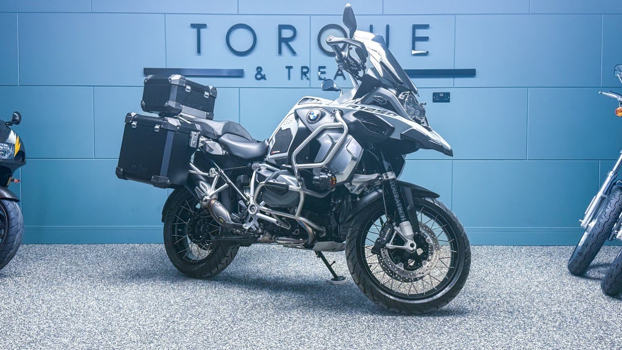 2022 (22-Reg) BMW R1250 GS Adventure - Full Luggage - Arrow Exhaust - Full BMW History