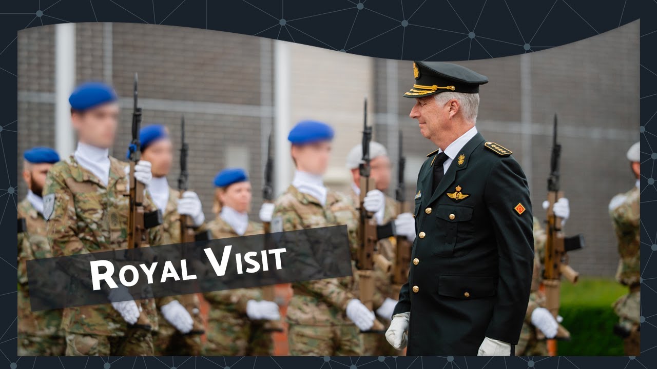 The King visits the Cyber Command