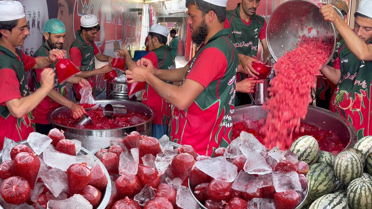 Refreshing Watermelon 🍉 Juice | Amazing Watermelon Cutting Skills | Famous Street Drink of Karachi