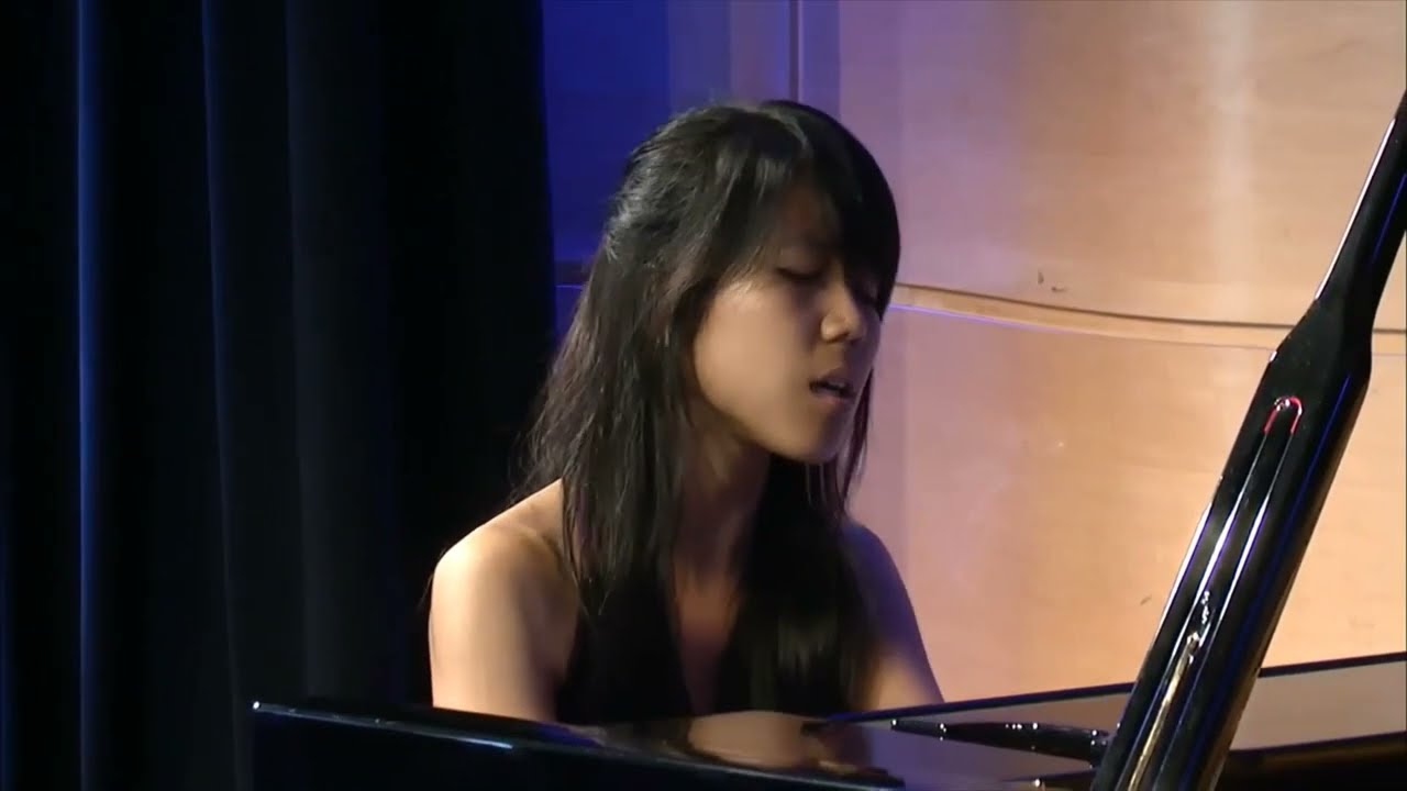 Kate liu plays schumann fantasie