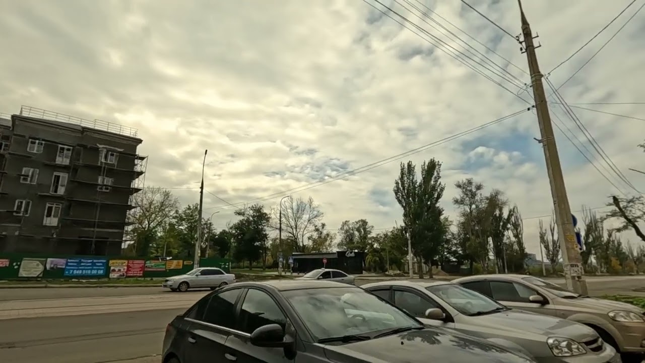 Второй-Площадь-Проспект-Вэсэлка-Роддом. Осень. 11.10.25.Мариуполь