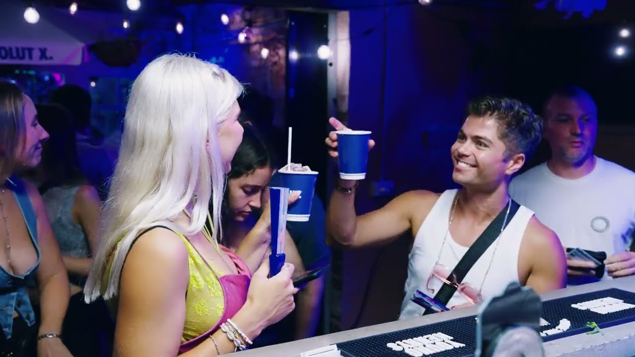 ABSOLUT X HYPEREEL | BORN TO MIX