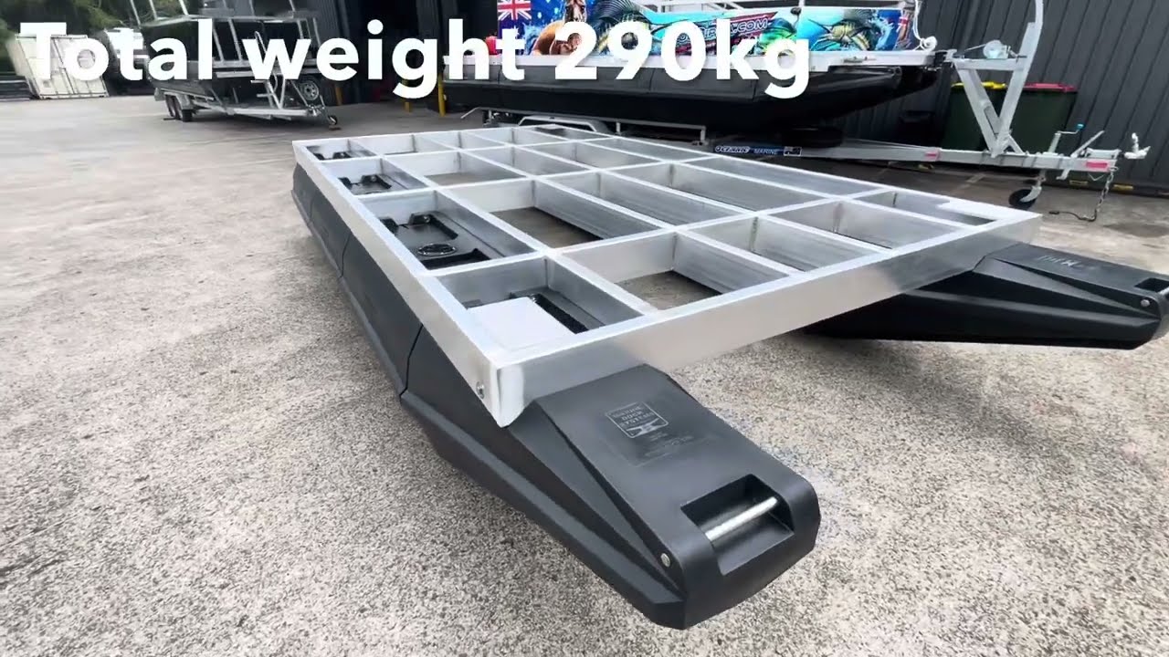 Pontoon Boat Frame and floats 4.6 Mrs Long (15 feet) 2.5 wide alloy with polyethylene Pontoon&rsquo;s