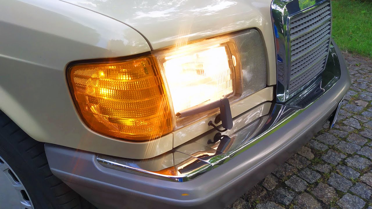 v126 Mercedes-Benz 420 SEL long-wheelbase S-class 126 series, 1986