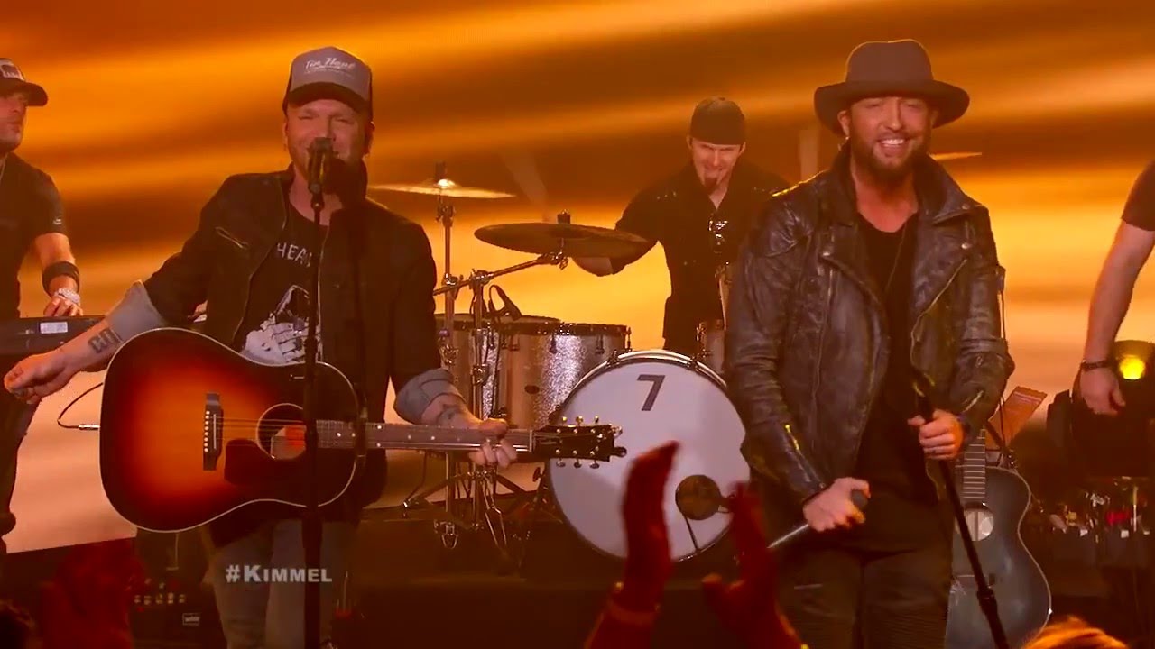 LOCASH Performs 'I Love This Life'