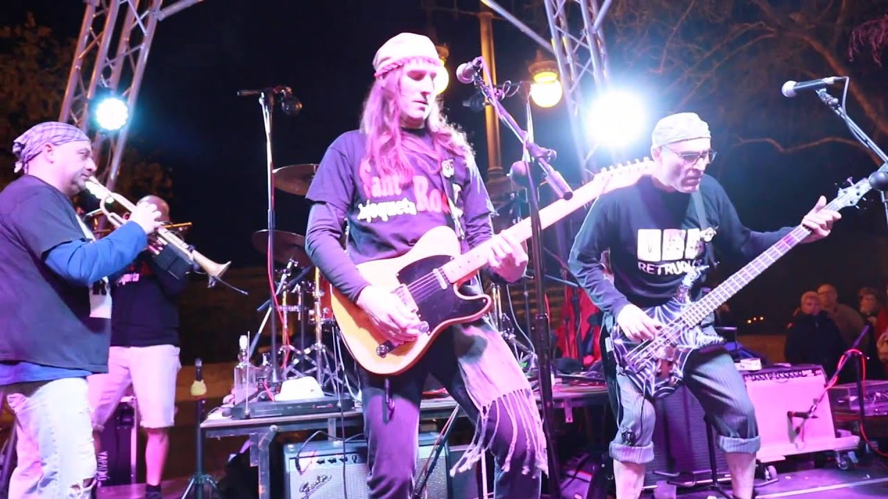 BAJOQUETA ROCK FALLAS 2016 CANCION 1