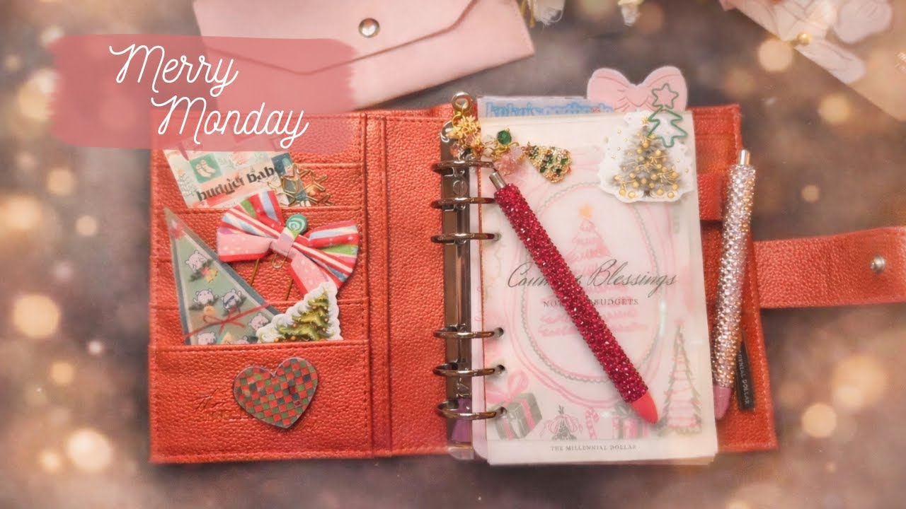 Merry Mondays | Cash Stuffing for Christmas 🎄💸 | Save for Christmas All Year
