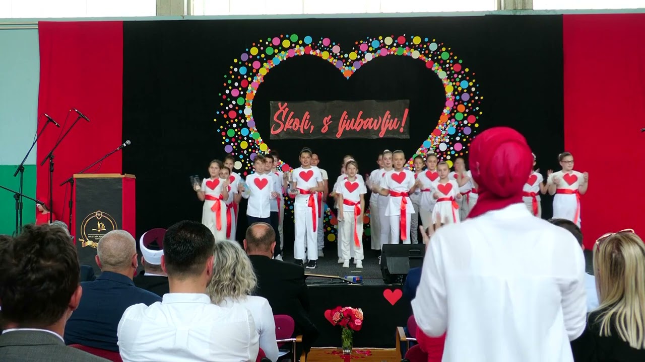 Dan škole 2024 - Selma Mezić i Horsko-ritmička sekcija - Samo nam je ljubav potrebna