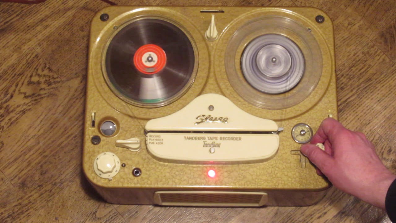 Tandberg Model 3 Stereo reel to reel tape recorder demonstration