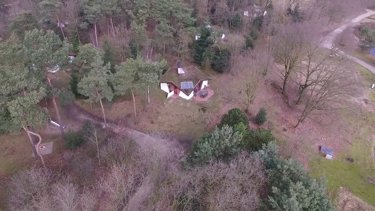 Herperduin Bosvilla De Luxe - Drone en VR - Recreatiewoning Noord-Brabant - Vakantie Makelaar