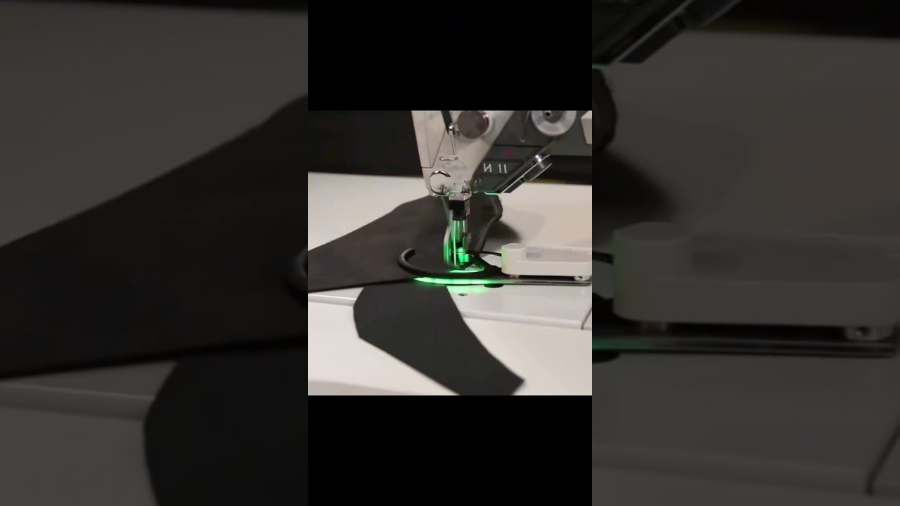 AI intelligent automatic sewing machine for attaching sleeves to shirts #ai #sewing #diy