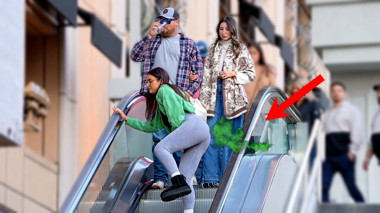 Farting On The Escalator Prank!