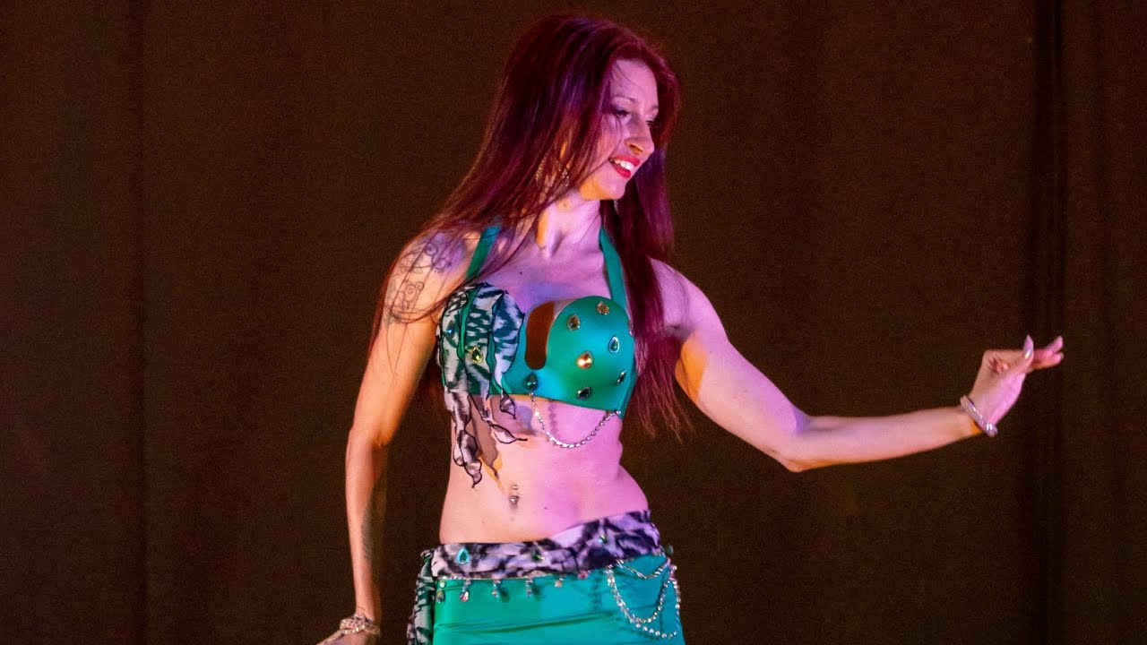 Amira Falak Bellydance , drum solo , Danza Oriental Alarcos Ciudad Real