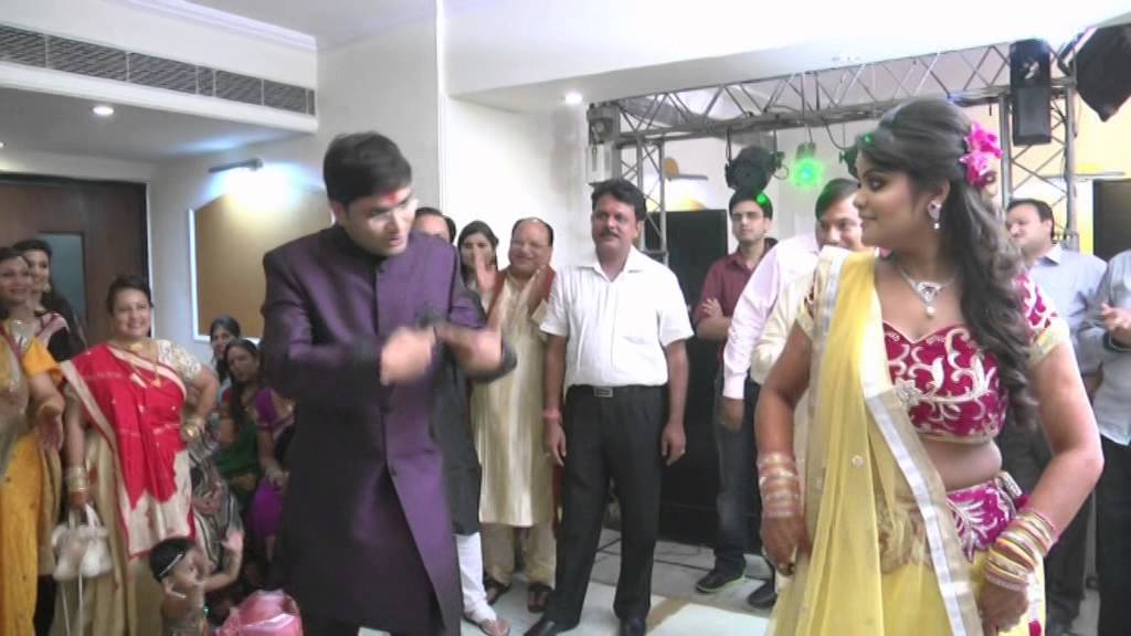 My Wedding sangeet Dance - Just love it :) Sone ki Tagdi !!!