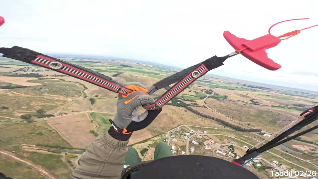Parapente en Tandil, Bs. As., Argentina. Febrero 2026.