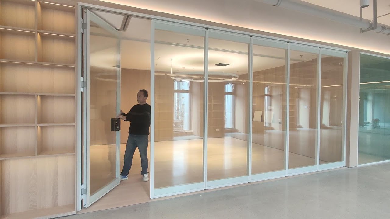 Daitachi Semi-Automatic Glass Partition Wall