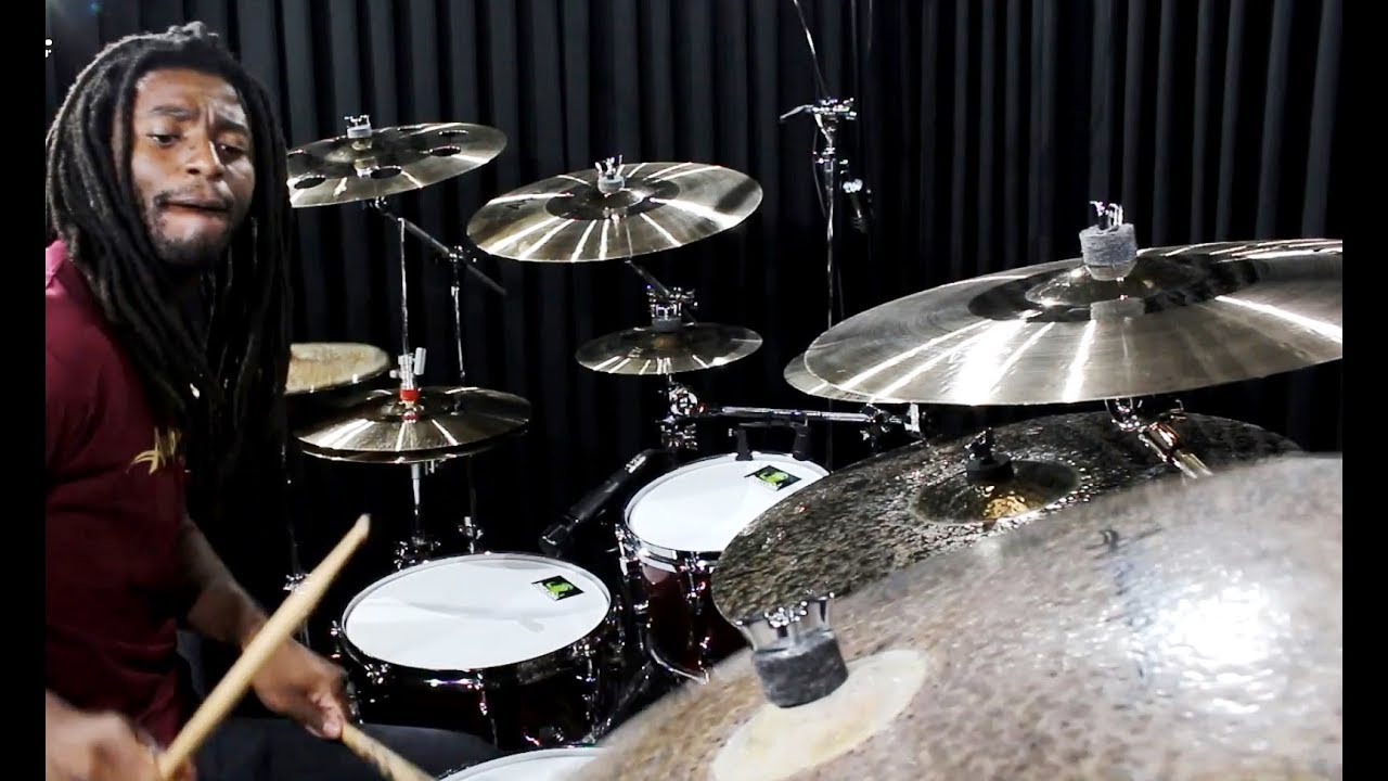 Dedê Silva Baterista da Anitta testando os novos Pratos Anatolian Cymbals