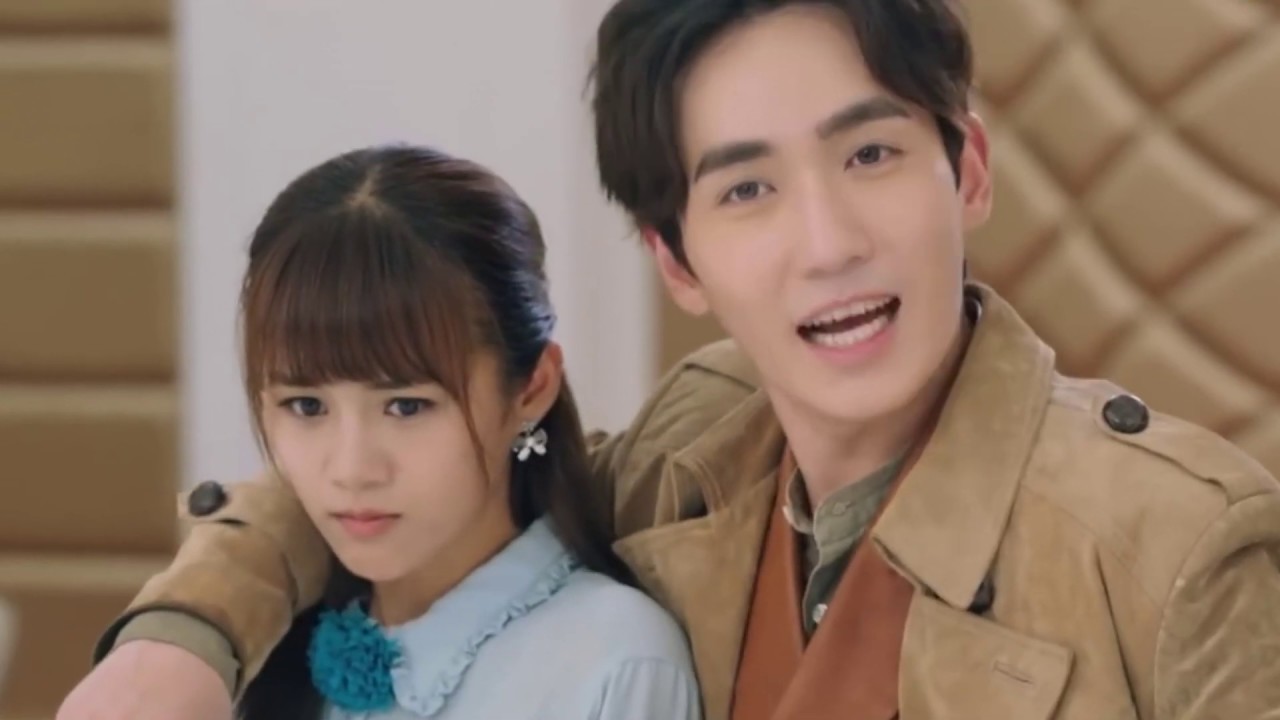 Granting You a Dreamlike Life -  sweet kiss  (Zhu Yi Long and An Yue Xi)