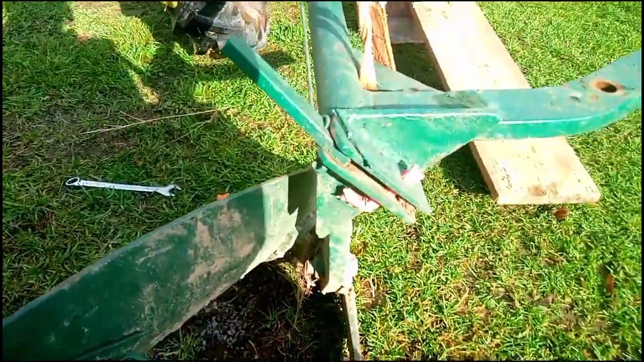 Motorobot PF-62 nastavení pluhu k orbě