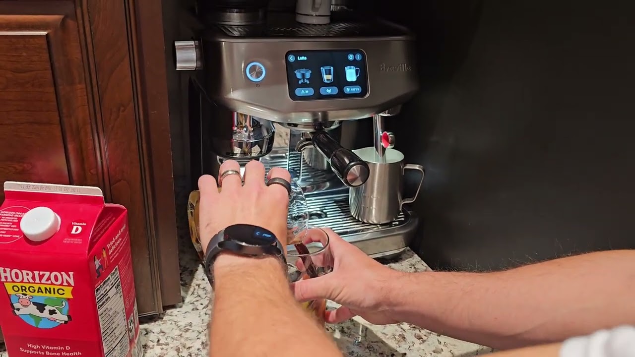 Making a latte with the new Breville Oracle Jet! (Easy? Quick?)