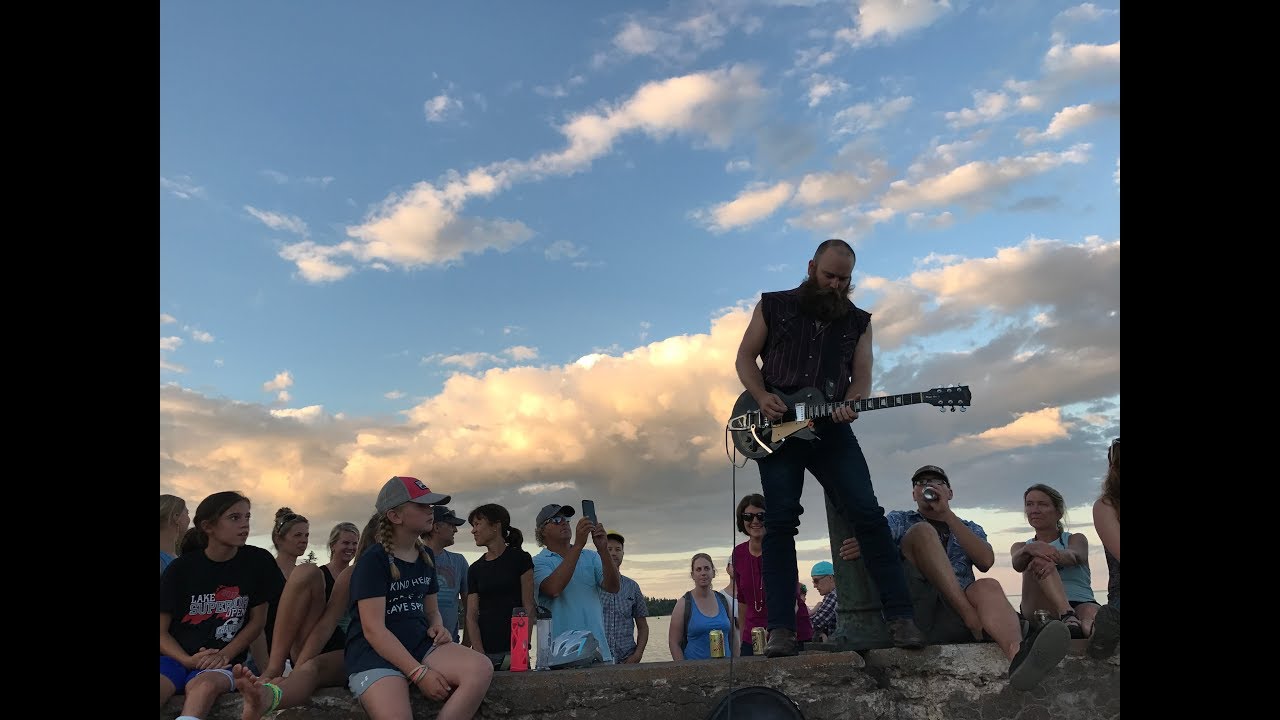 Concert on the Pier The 4onthefloor
