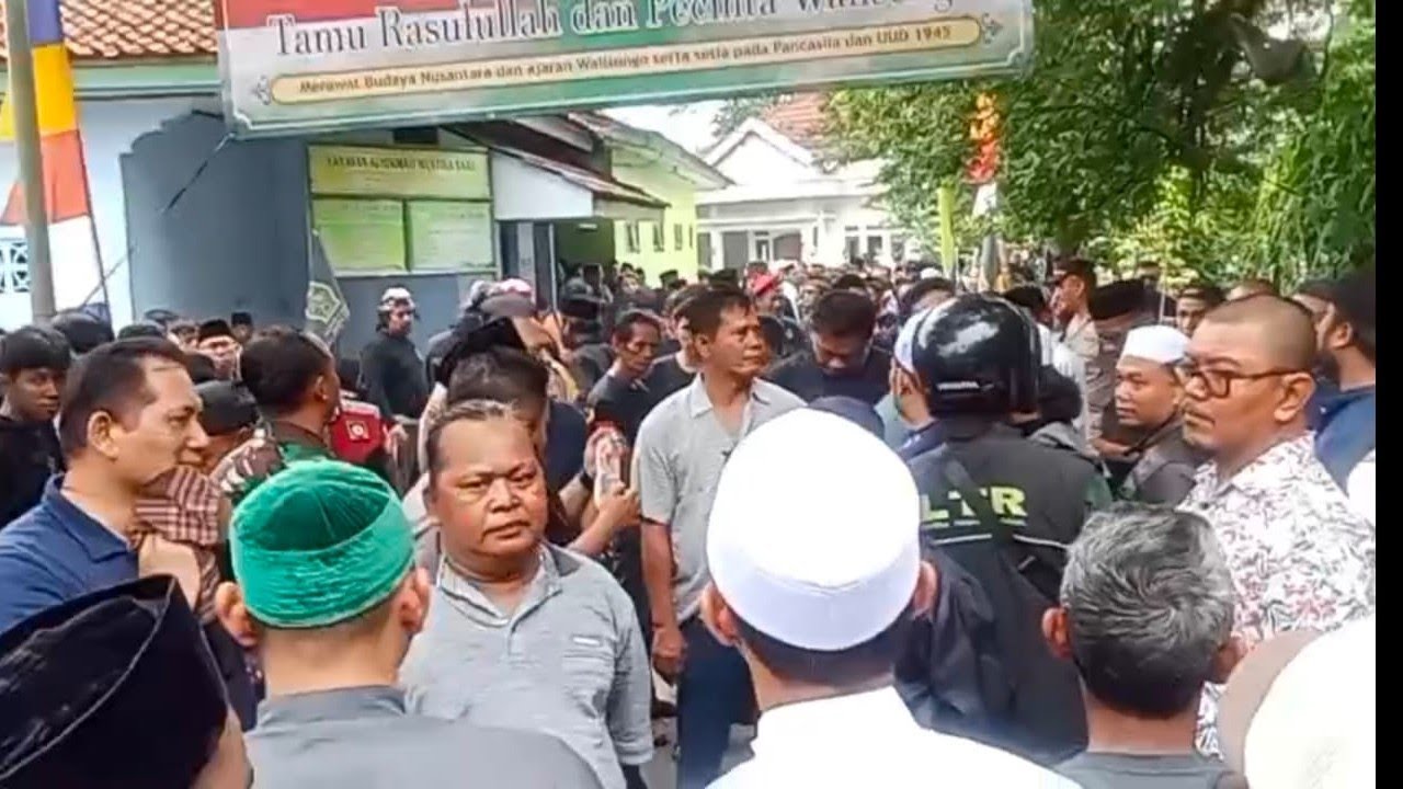 Detik-detik Tengku Qori Dkk Geruduk Dan Usir Gus Abbas Buntet & Mogi | Mukimad Putarbalik Kaburr..‼️