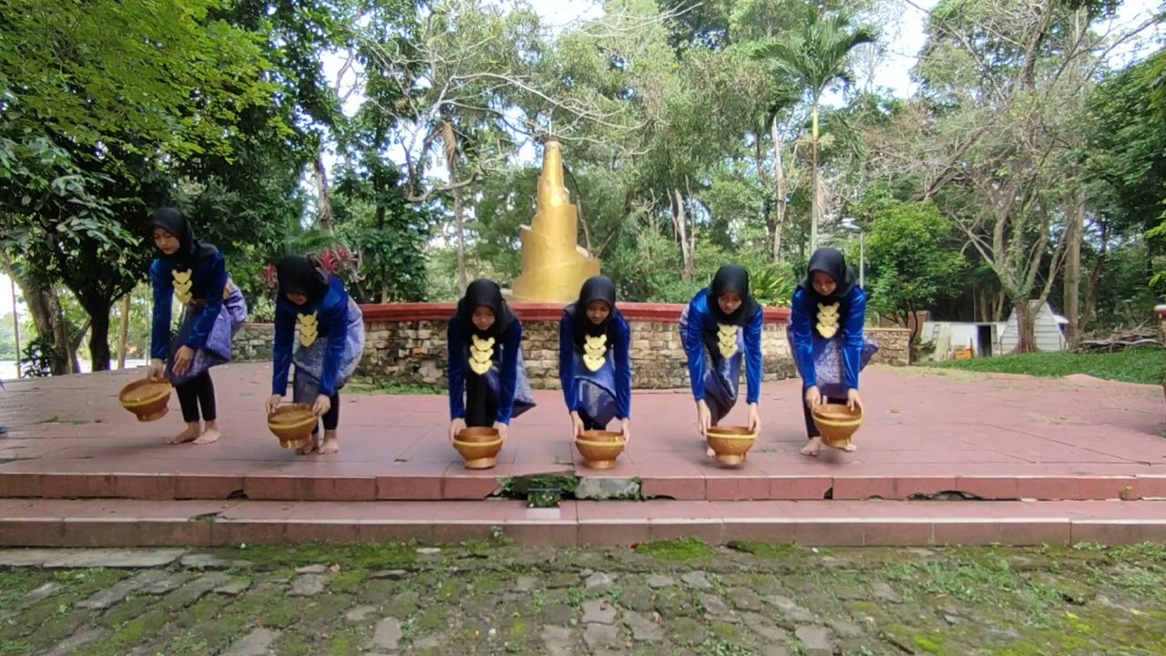 Tari Panen Raya