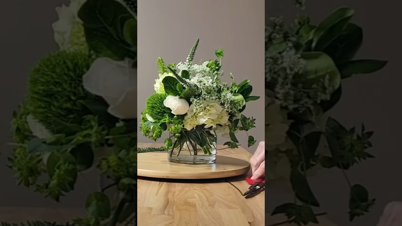 Reception Centerpiece Speedy Tutorial - 5x5 #flowerarrangementtutorial