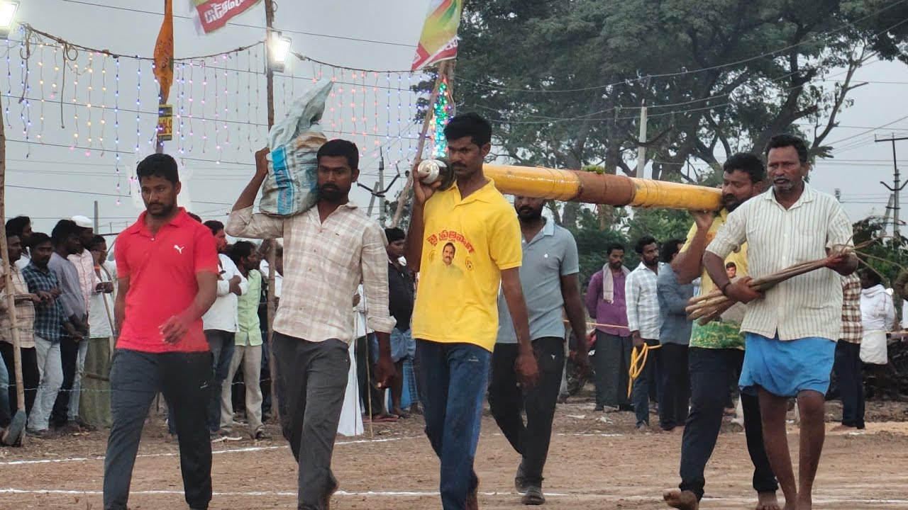 మాచవరం గ్రామానికి సబ్ జూనియర్స్ విభాగానికి 2వ జత  సపటo  వీర బ్రహ్మనాయుడు గారు