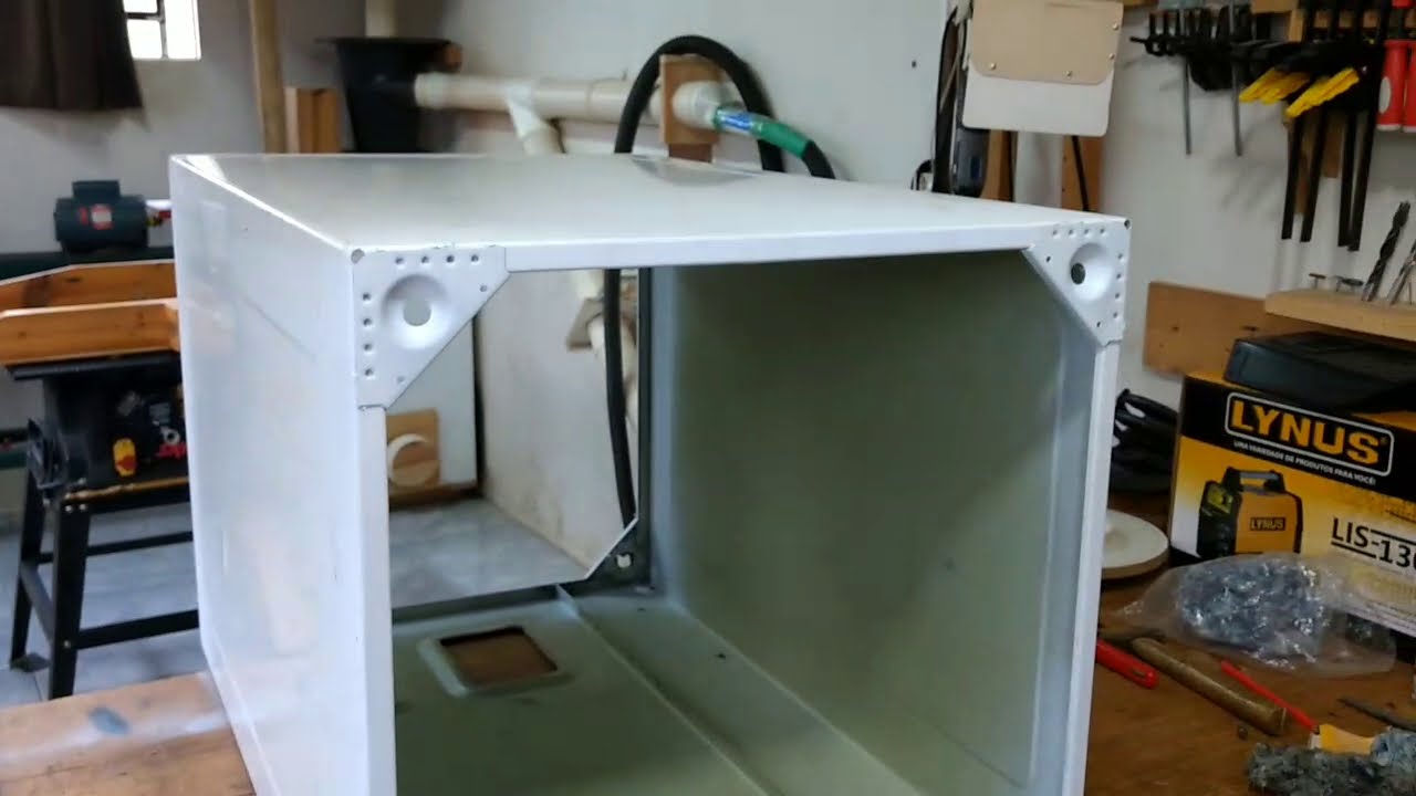Reutilizei um gabinete de maquina de lavar roupas- DIY