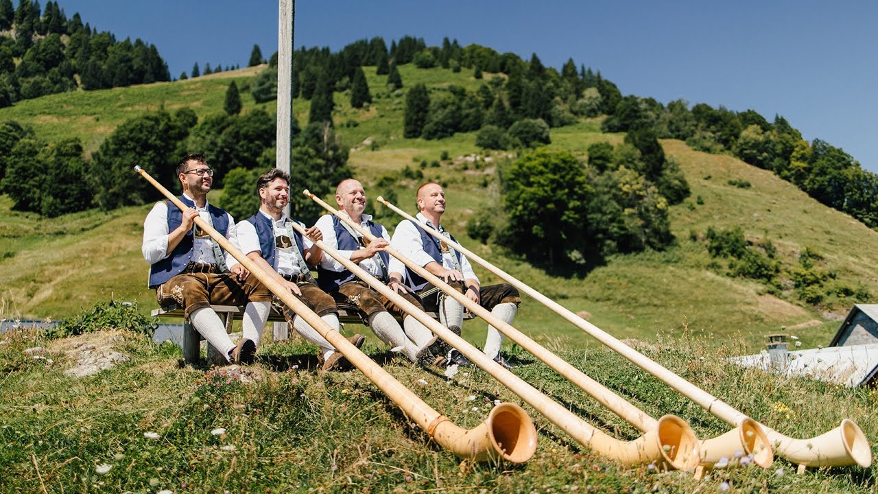 Berthold Schick und seine Alphornbläser • Oberthingauer Alphorn-Polka • Hochvorsäß Mellau