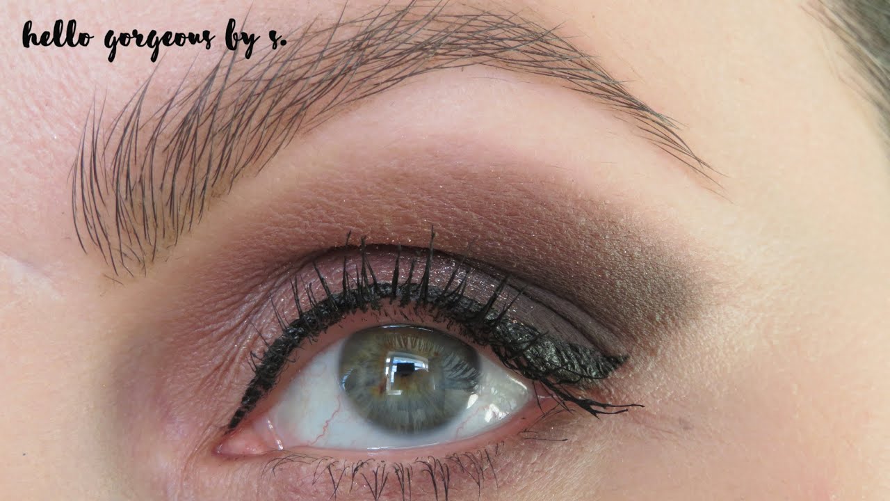 MAC ~Burgundy Times Nine~ Eyeshadow Palette