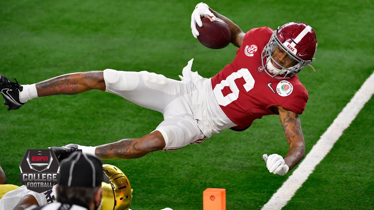 Alabama&rsquo;s DeVonta Smith, Mac Jones dominate Notre Dame [HIGHLIGHTS] | College Football Playoff