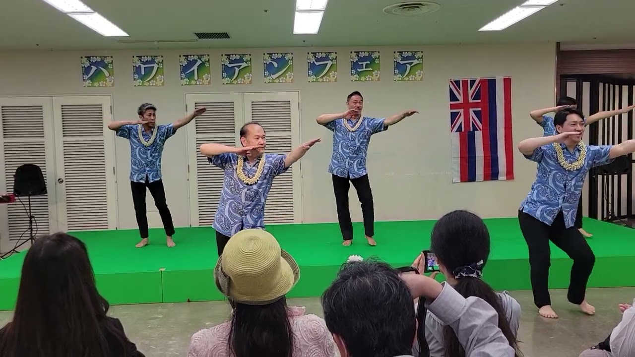 Holo Wa'apa　Kawika Alfiche
