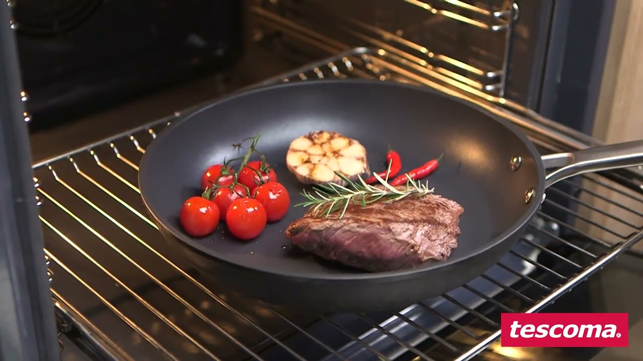 Padella TitanPower Tescoma: titanio antiaderente per cotture gourmet.