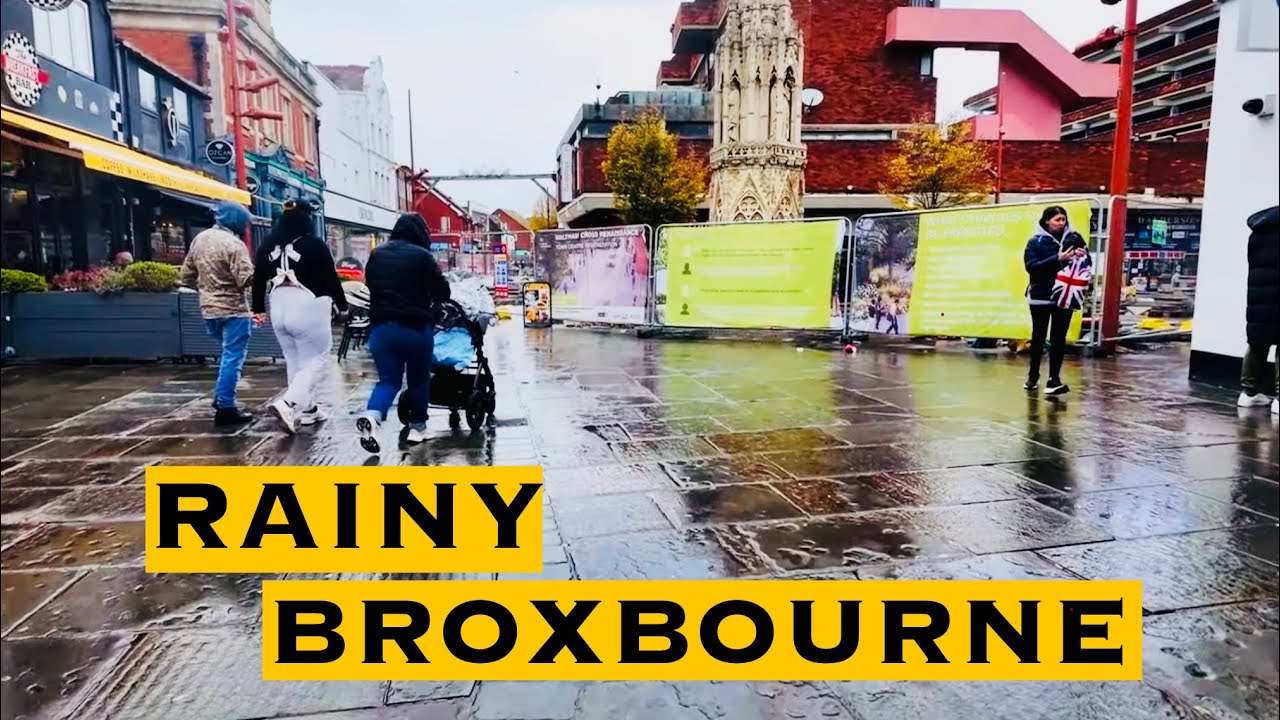 LONDON RAINY DAY BROXBOURNE