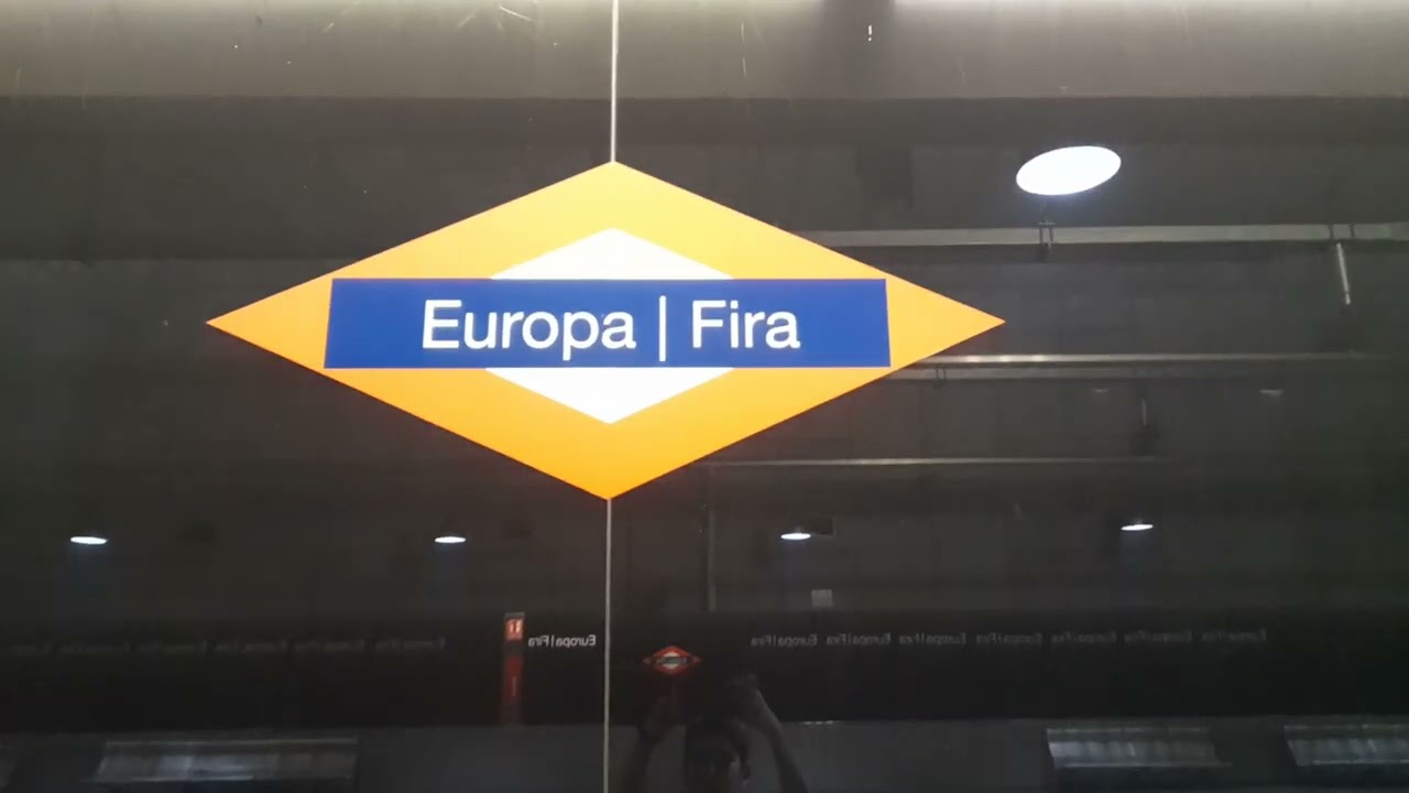 FGC UT-213 L8 y S4 entrando y saliendo de Europa | Fira
