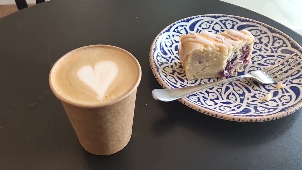 Best Coffee Shops Jerusalem Israel | The Rova Coffee House in the Jewish Quarter of the Old City
