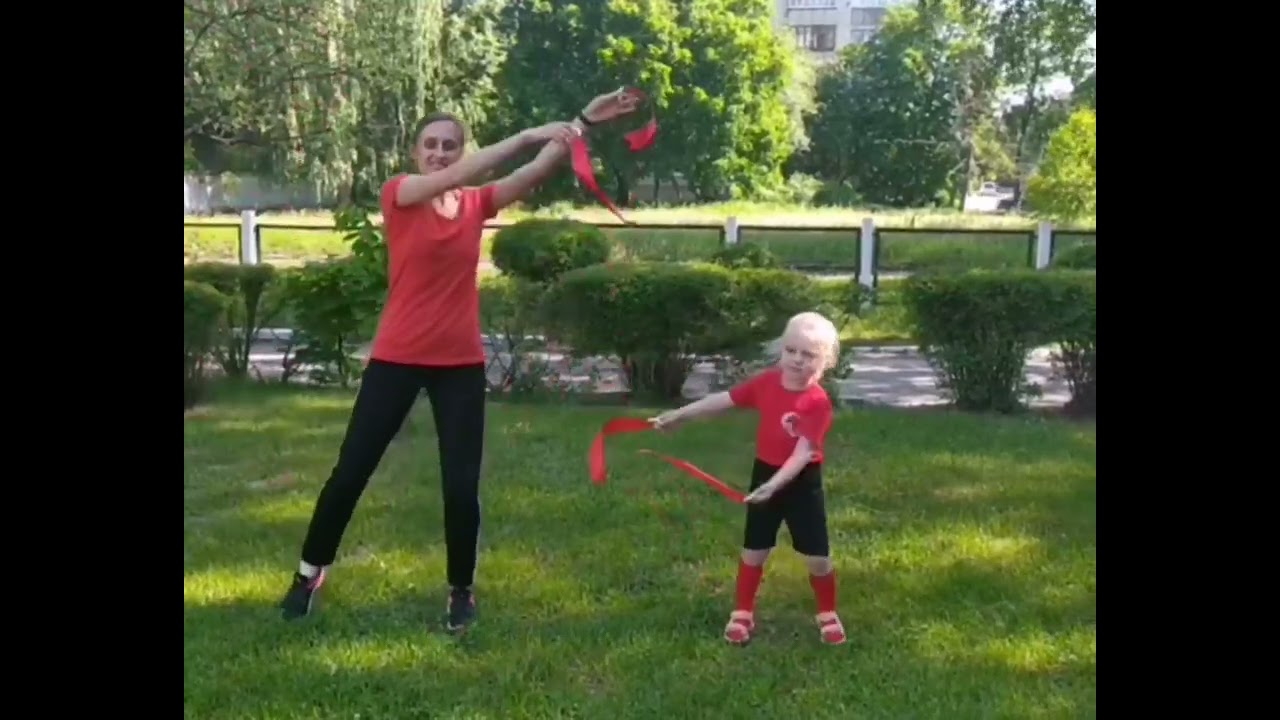 Кольоровий тиждень. Червоний день