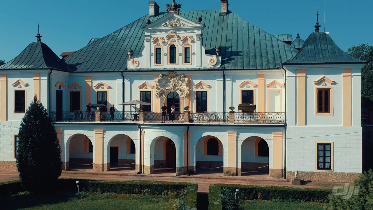 Czyżów Szlachecki Pałac z Drona Dji Spark 2019 Świętokrzyskie