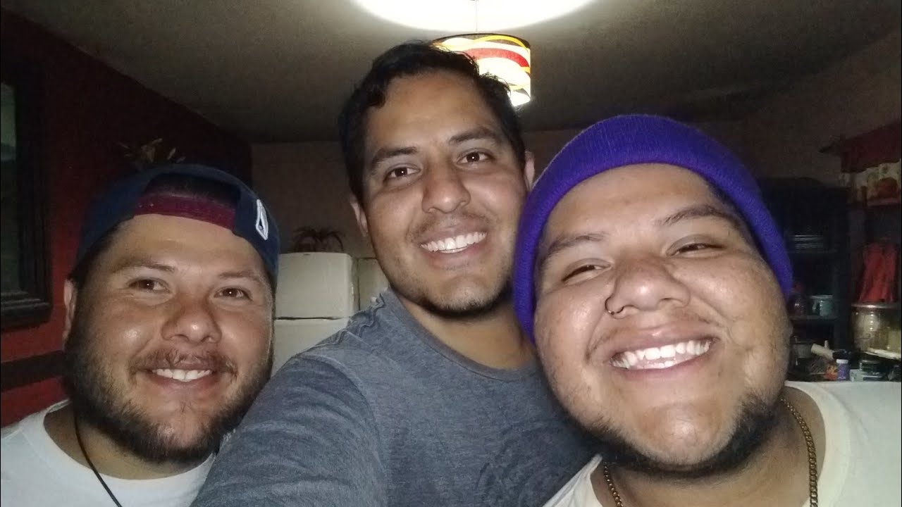 Video Especial De Asmr Con Mi Primo y Hermano.
