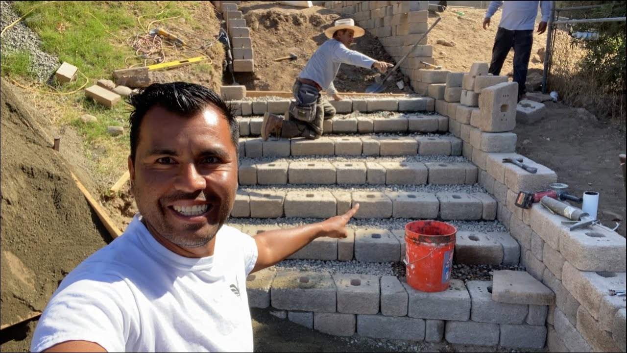 CÓMO HACER ESCALONES CON BLOQUES EN Unos DÍAS / making block steps