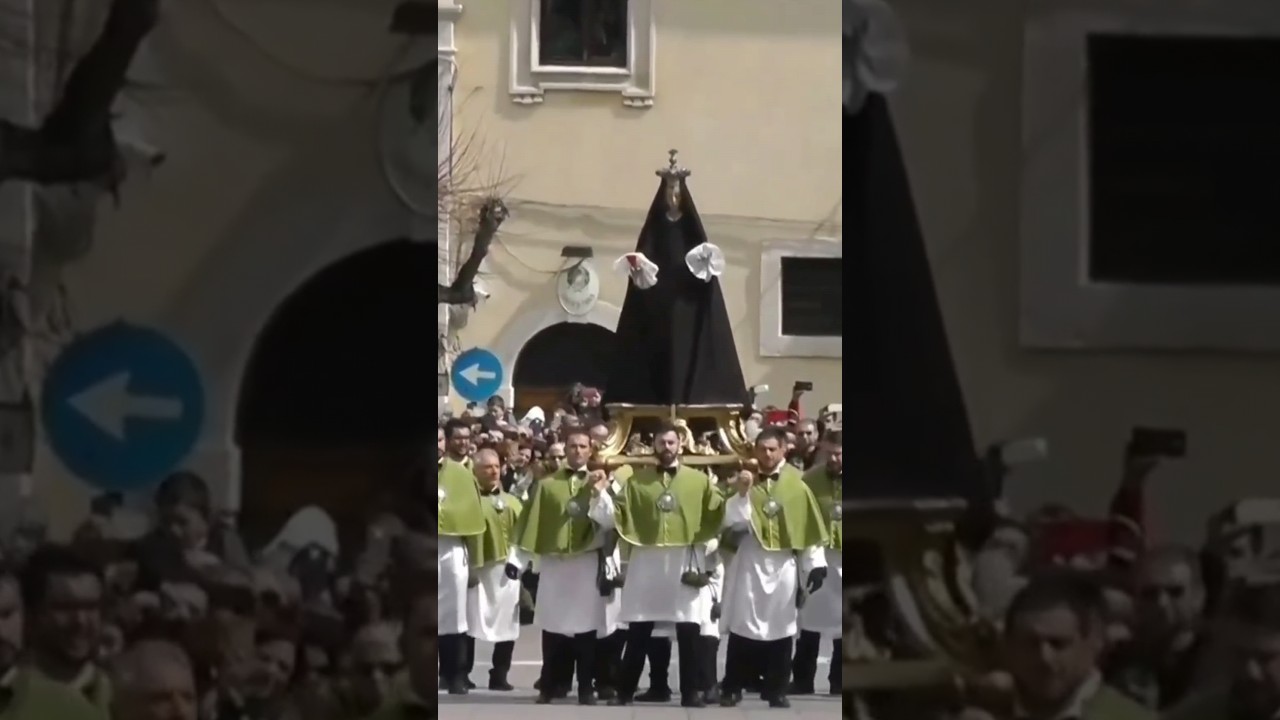 #cofrades #semanasanta #cat&oacute;licos #art #cuaresma #procesi&oacute;n #religion #cofrade