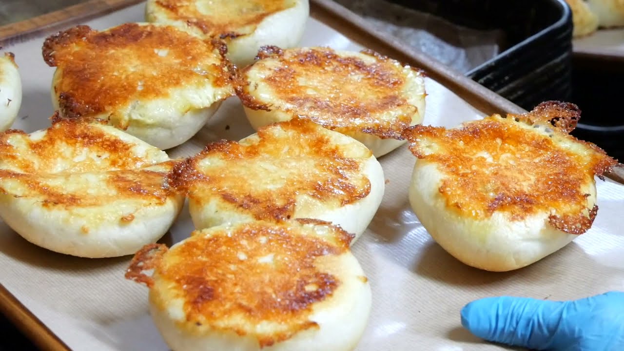 Super High-Speed Bread Making | Japan's Best Bakery Established in 1972 | Japanese Local Bakery