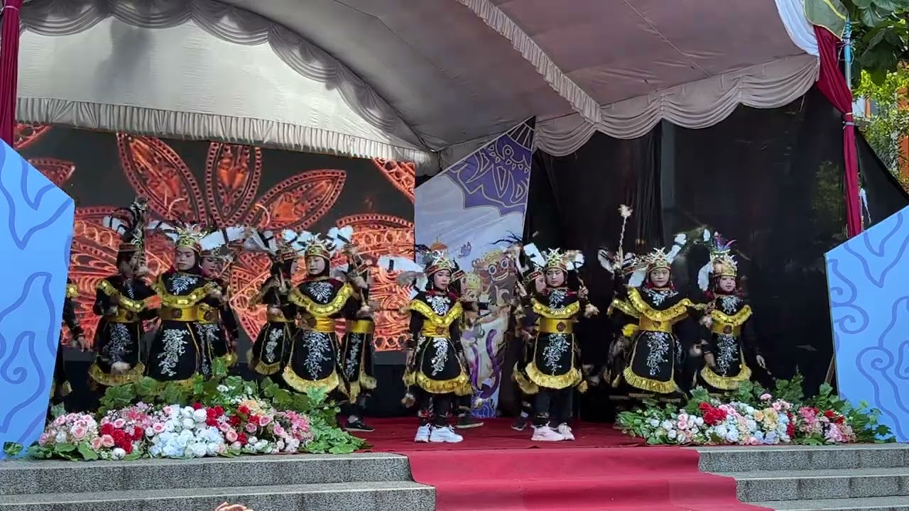 Tari Ampar Ampar Pisang [Kelas 3] | Inagurasi Santri 2026