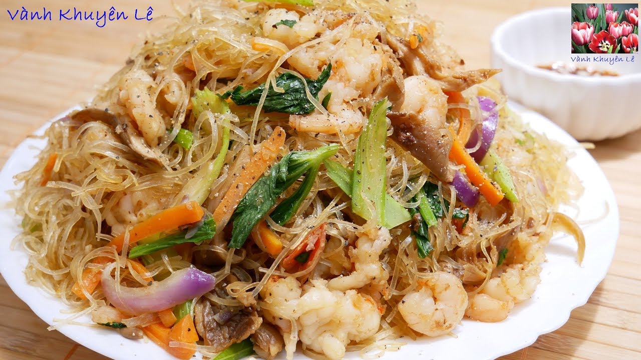 Làm thêm bước này để món Miến xào Tôm ngon như Miến Xào Cua, Cách xào Miến mềm tơi by Vanh Khuyen