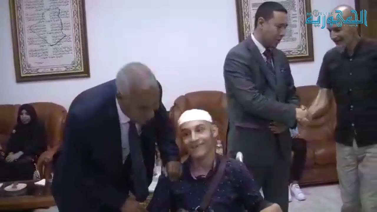 والي ولاية عين تموشنت يكرم الطلبة من ذوي الهمم المتفوقين في شهادة البكالوريا