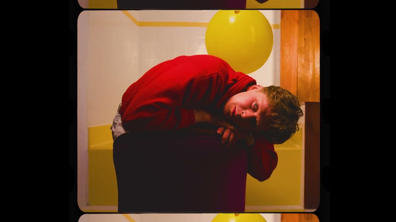 Augustine - Sun In Her Eyes (Official Video)