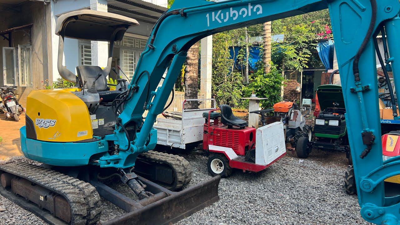 Xe đào kubota u-35s đời rất cao phun chức năng hàng tuyển chọn ae mua gọi 0972845124